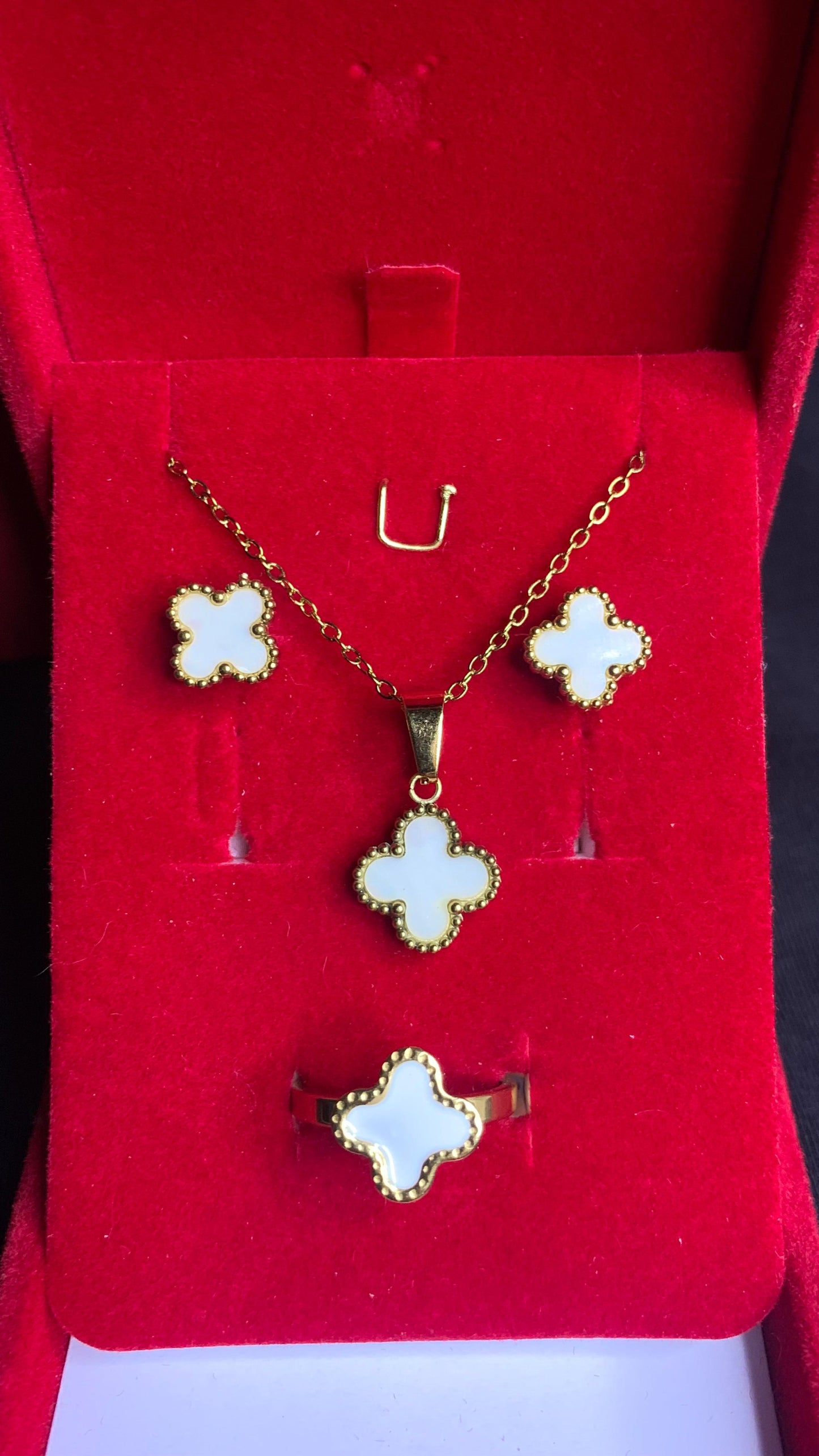 Van Cleef Blanc